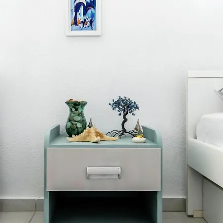 Seaview 180 * Skála Foúrkas