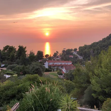 Seaview 180 Skála Foúrkas